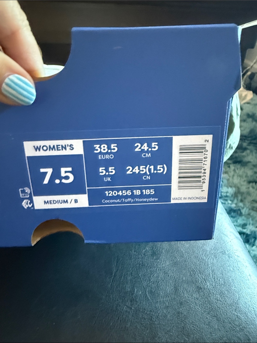 Brand New Brooks Revel 8 size 7.5 - Picture 3 of 8